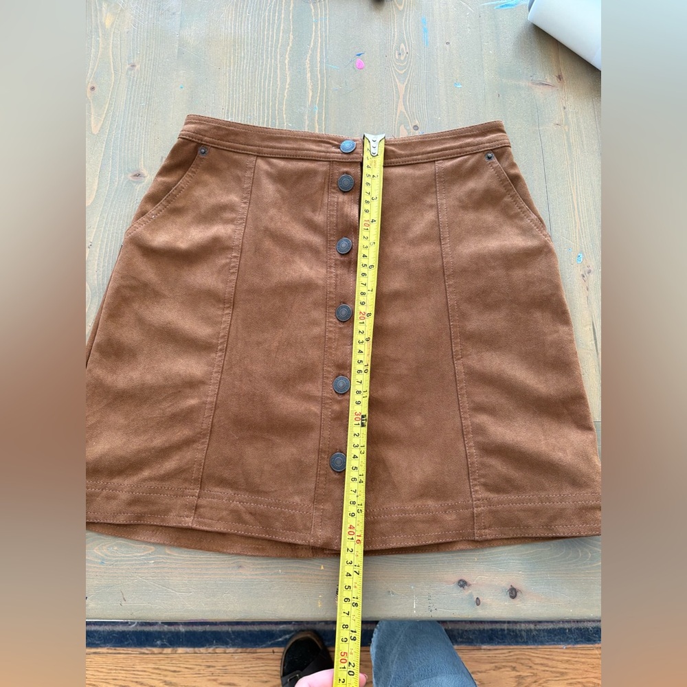 Abercrombie & Fitch Tan Button-Front Mini Skirt Size Small - Picture 6 of 7